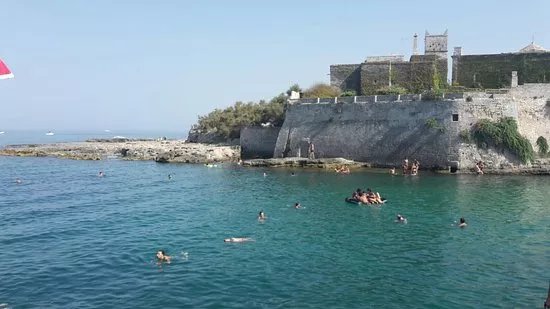 Porto Ghiacciolo Beach