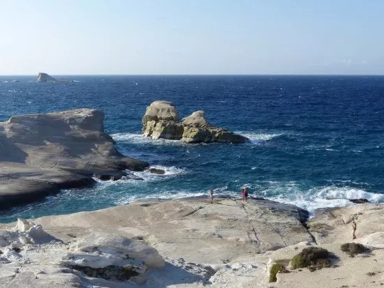 Sarakiniko Beach