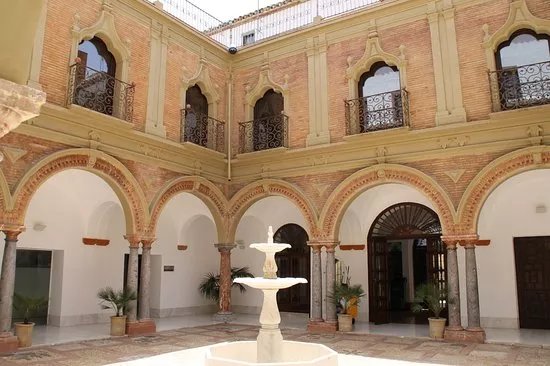 Palacio de los Condes de Santa Ana