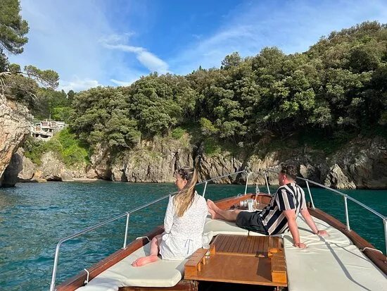 Venere Boat Tours