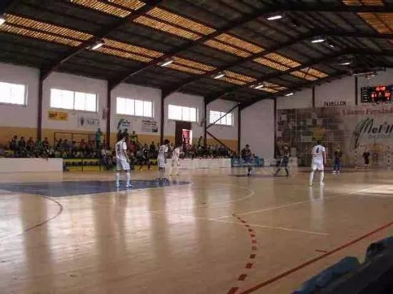 Pabellon Polideportivo Lazaro Fernandez