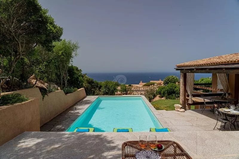Villa in Costa Paradiso with 5 bedrooms sleeps 10