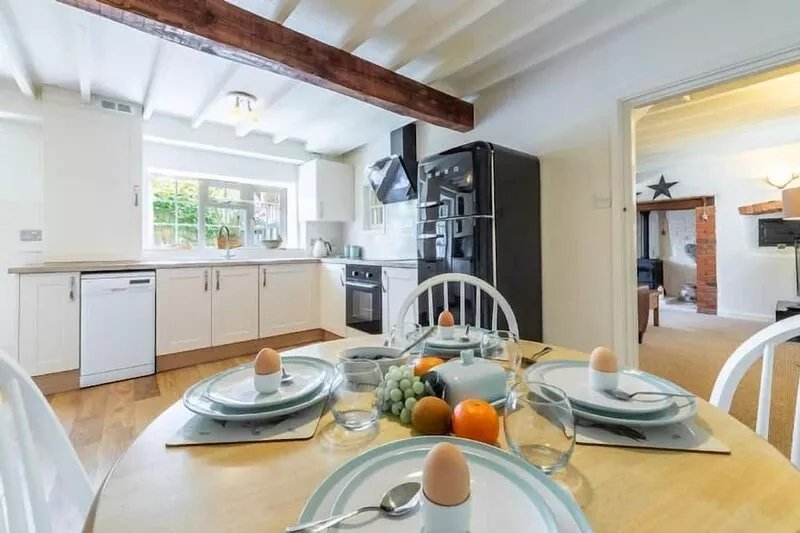 Swift Cottage, Dersingham, Norfolk