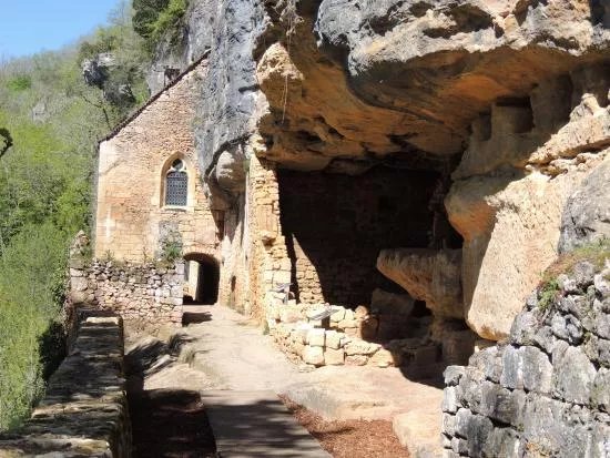 Village Troglodytique de la Madeleine