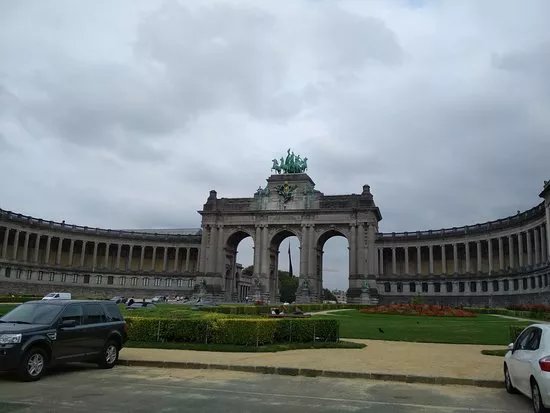 Monument Aux Pionniers Belges Au Congo