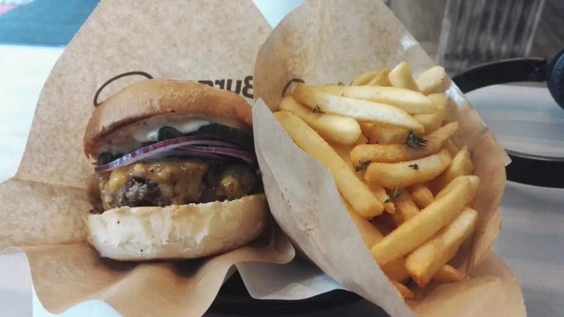 Burger BOOM