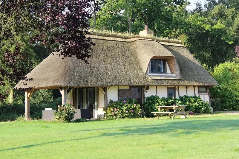 La chaumière - Charming romantic cottage in 20Ha of greenery - Normandy