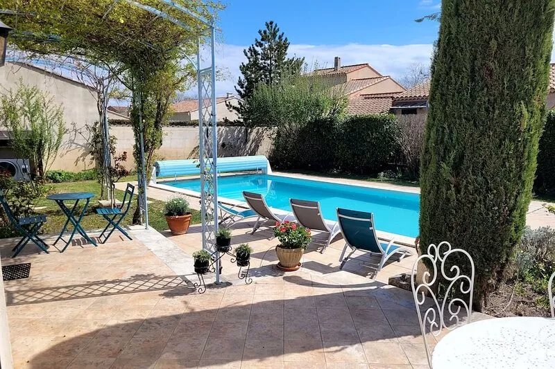 Lavender Villa  ★ 300m from the heart of the town
