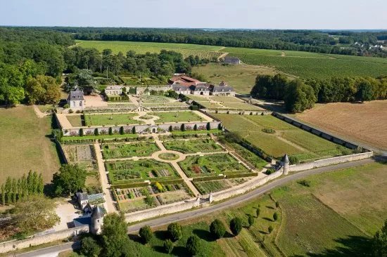 Chateau de Valmer - Vins et Jardins