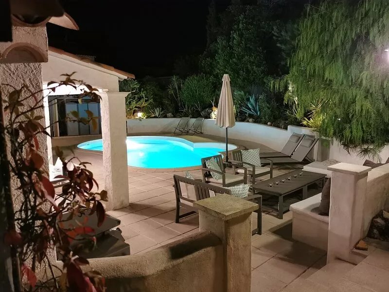 Superb amenities for this 4* villa 10 minutes walk from the beach.