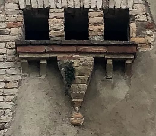 La Torre Dei Conti Brandolini
