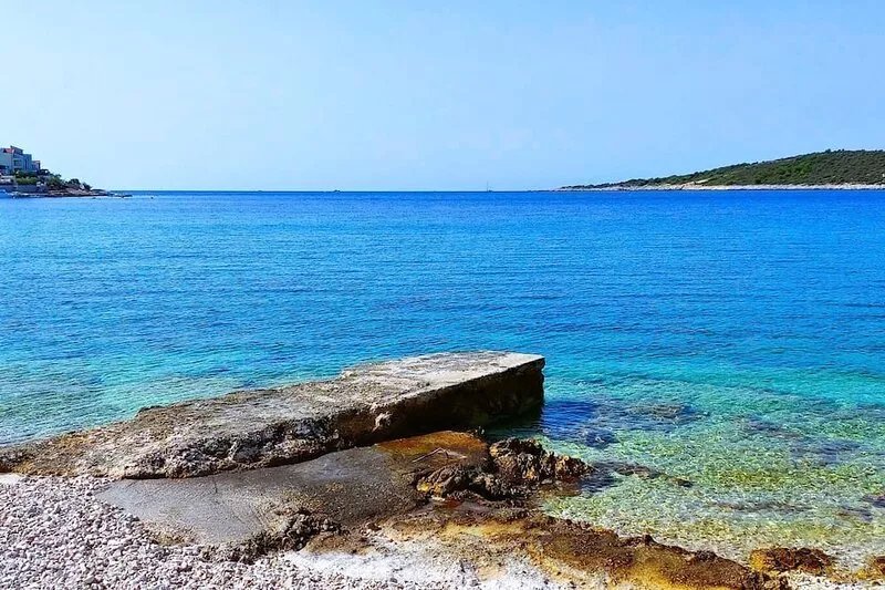 Luxury seafront Villa Dolce Vita, with private pool and parking