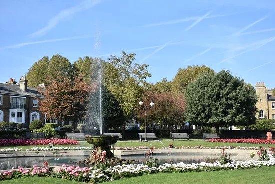 Prittlewell Square