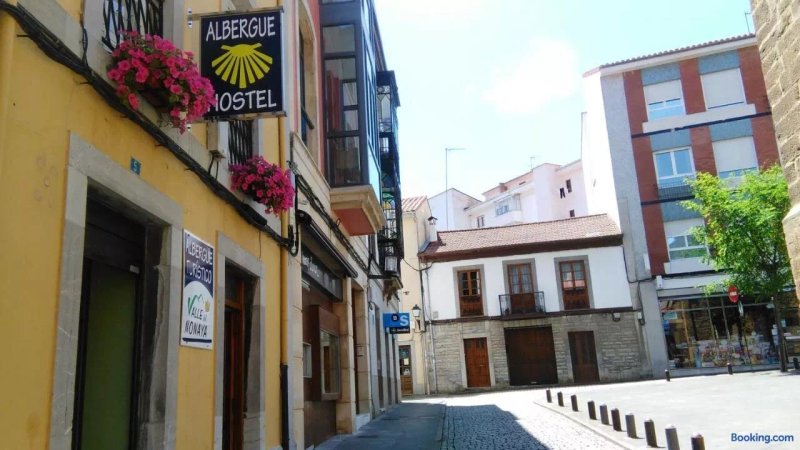 Albergue Turistico Valle Del Nonaya