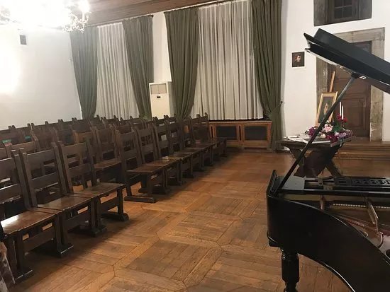 Pianocorum - Chopin Piano Concerts