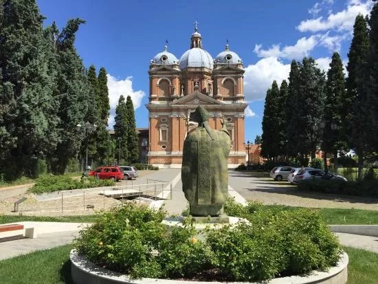 Santuario Della Madonna Del Castello Di Fiorano