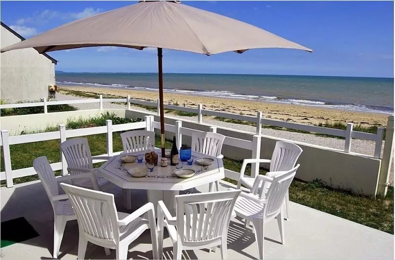 house sea view, waterfront comfort