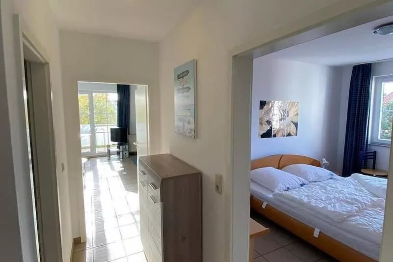 Nice, small apartment in a residential and commercial building