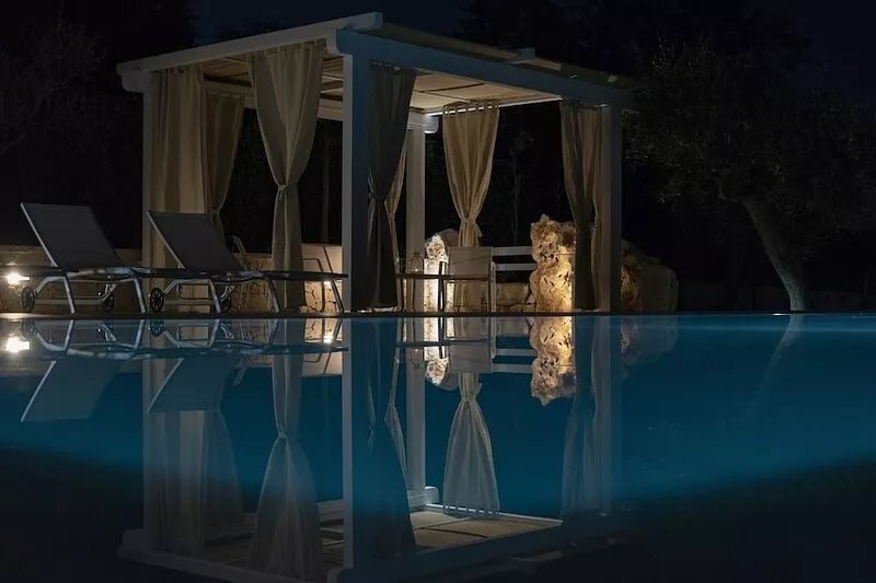 Stylish Trulli with Private Pool for 4 guests in Puglia