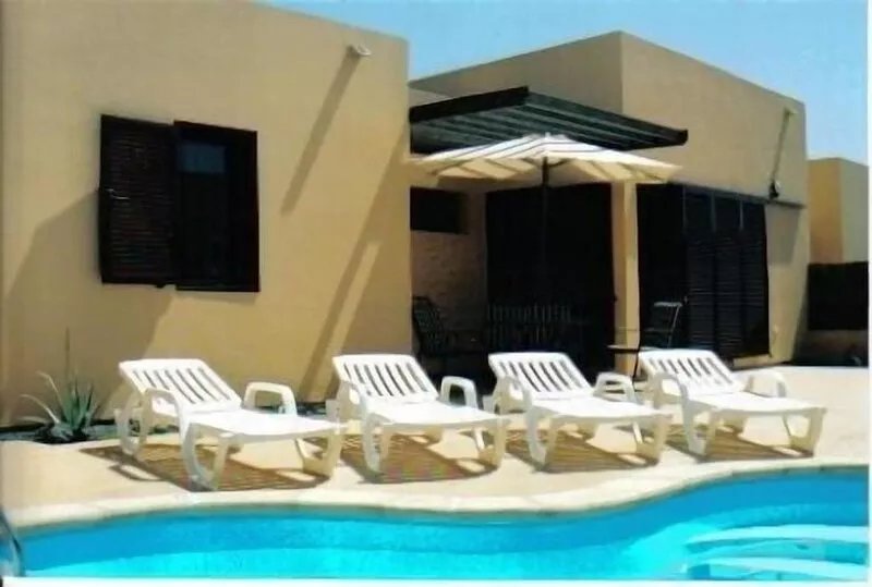 Beautiful villa with heated pool, large patio area and barbecue