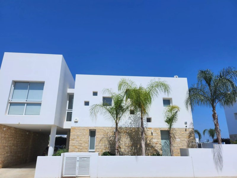 Villa Linzi, New and Contemporary 4BDR Protaras Villa with Private Pool