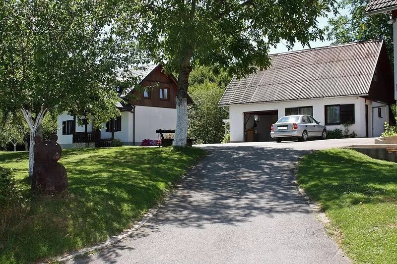 Two bedroom apartment Poljanak, Plitvice (A-5195-a)