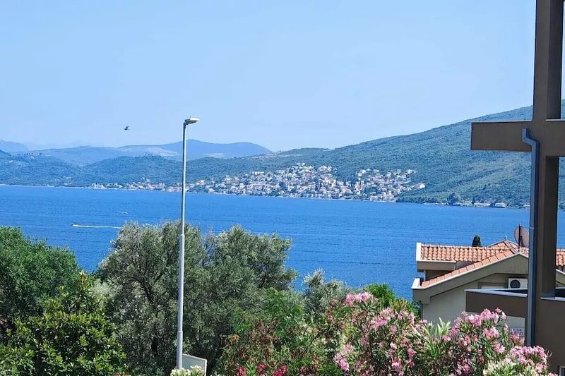 Stan Julietta - With a Boka Bay View Ground Floor With a Residential Parking