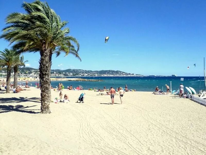 Wonderful 3-star app. in villa near Cannes, AIRCO-WIFI-GARDEN-BBQ