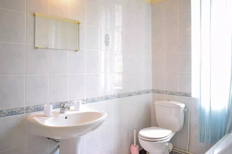 4 bedroom accommodation in Chicheboville