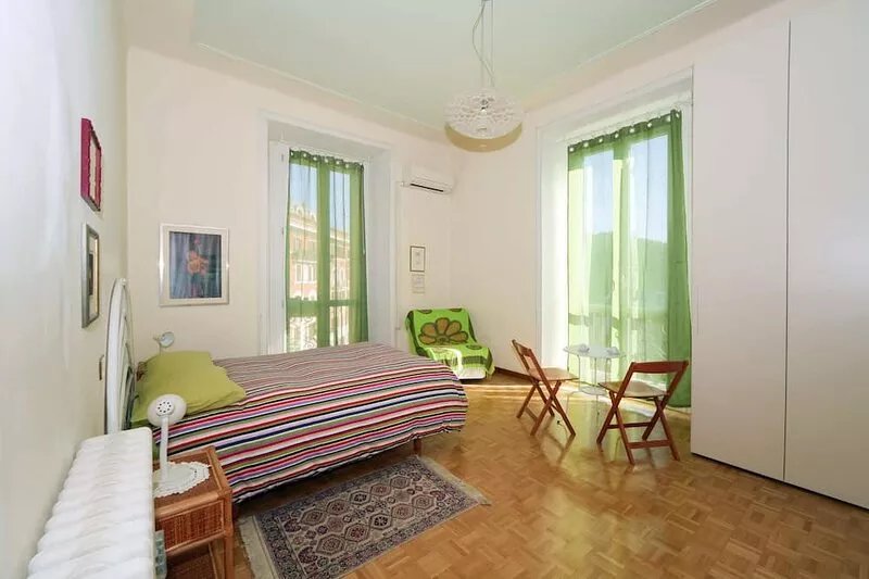 Domus Costanza - Bright and elegant apartment in Piazza Verbano.