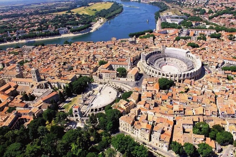 Holiday in Arles: Apartment of the Antique Theatre 1