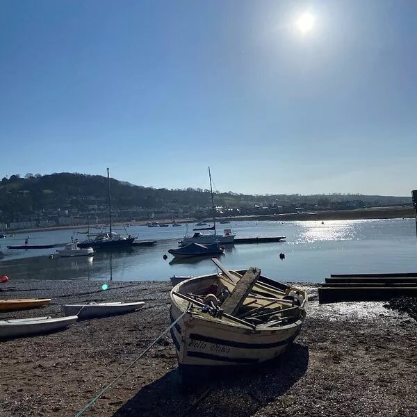Stylish apartment in the ♥ of Teignmouth w/lift