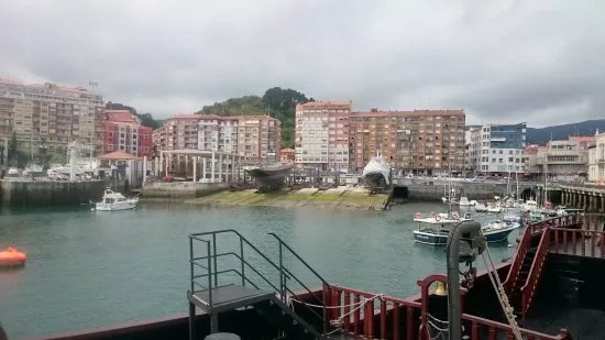 Ballenero Aita Guria