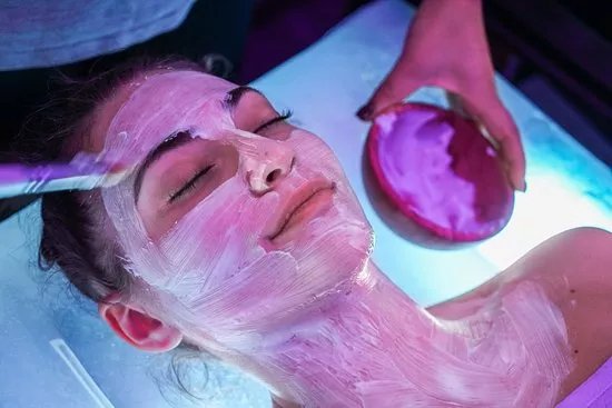 Calaluna Beauty Center