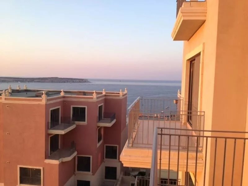 Long-term rental: Bright vacation apartment with spectacular sea views
