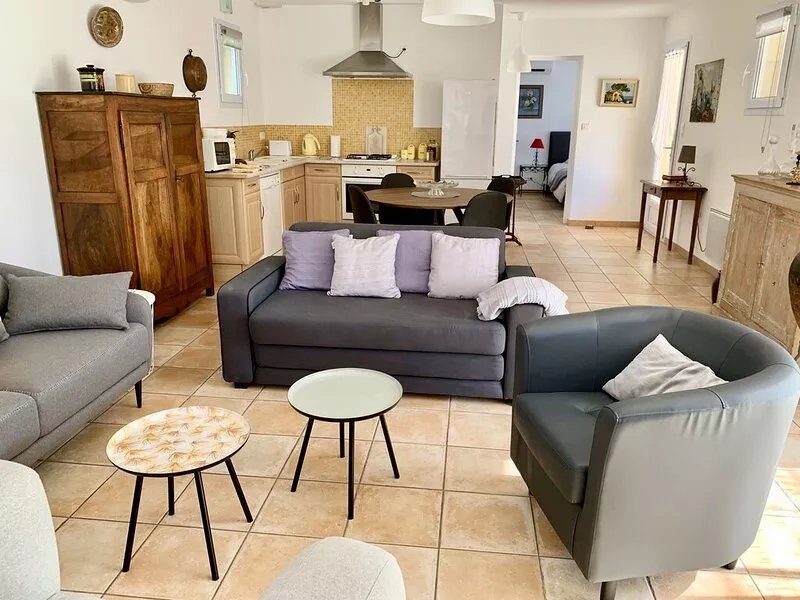 Pleasant villa with private pool, beautiful furnishings
