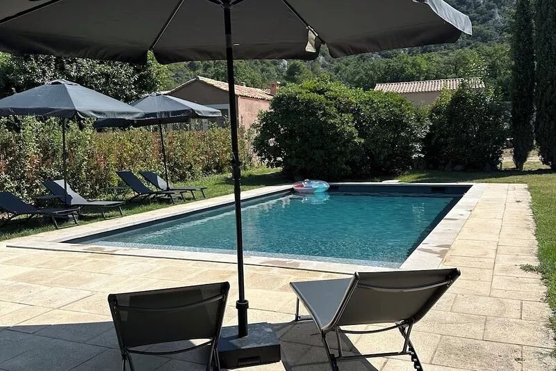 Charming Mas in quiet Provence, between Luberon and Alpilles