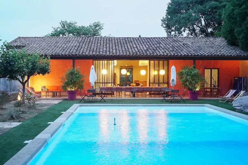 Luxury And Space In The Heart Of Provence