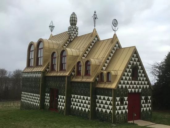 A House For Essex
