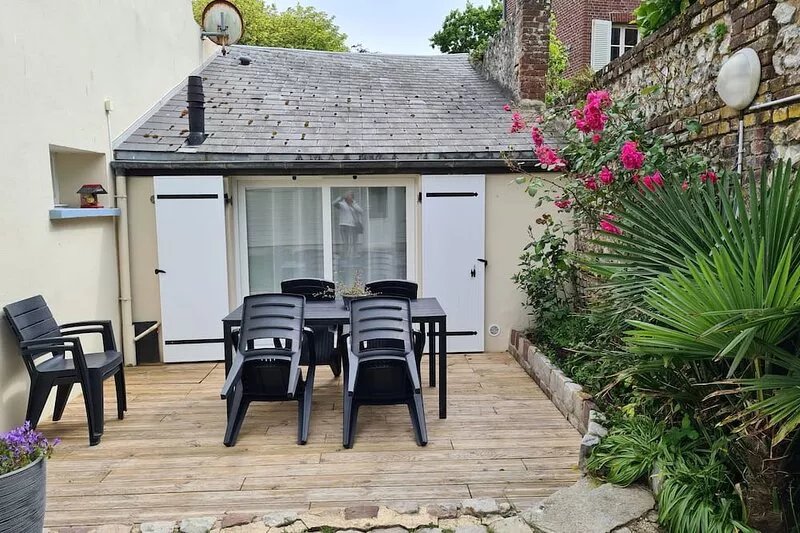 Gite Etretat center with garden and parking