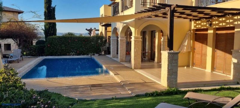 Aphrodite Hills Zephyros Apartments