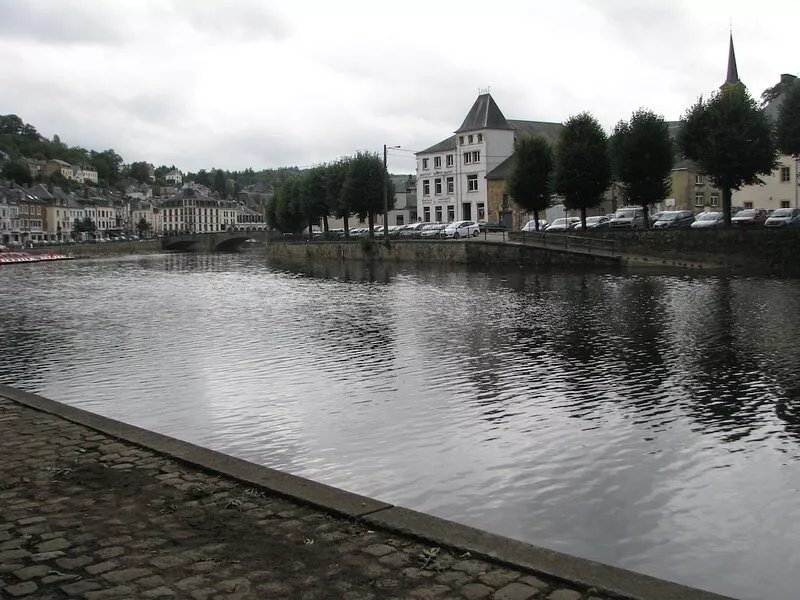 Lovely spacious house in Bouillon