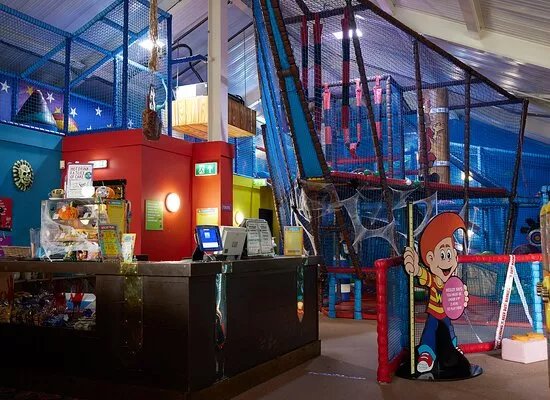 Quays Wacky Warehouse