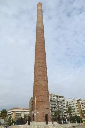 Chimenea de los Guindos