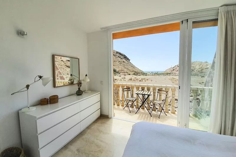 Ocean Calma Apartment 5 / Fast WIFI / huge pool and kids pool