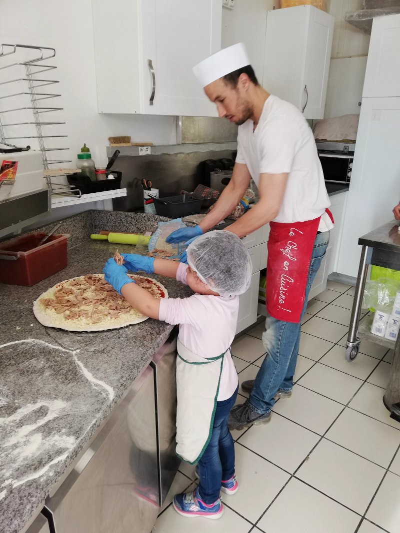 Mega Pizza