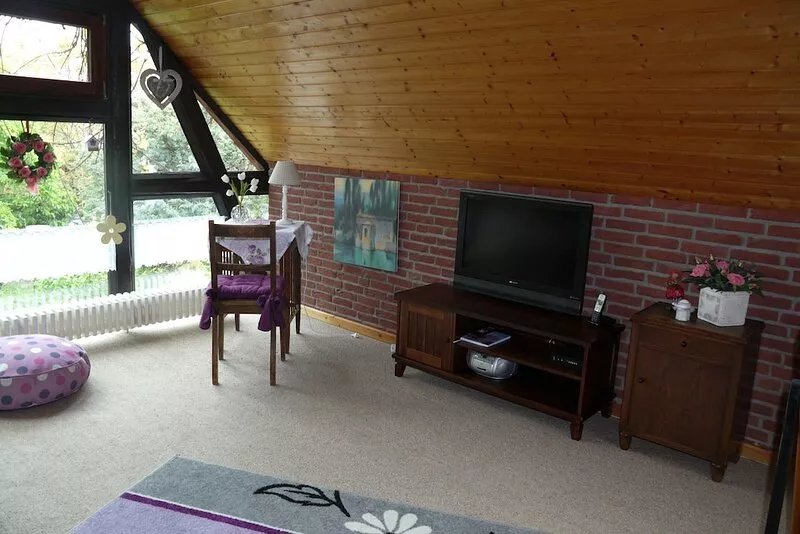 cozy individual holiday home, central location, WiFi, telephone