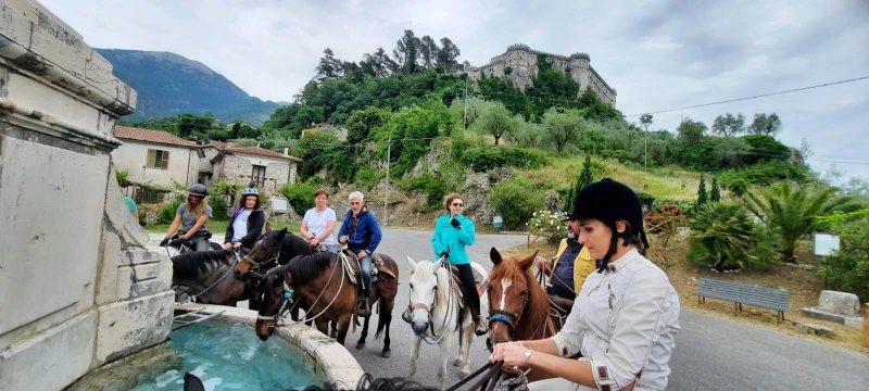 Circolo Ippico Valle Roveto