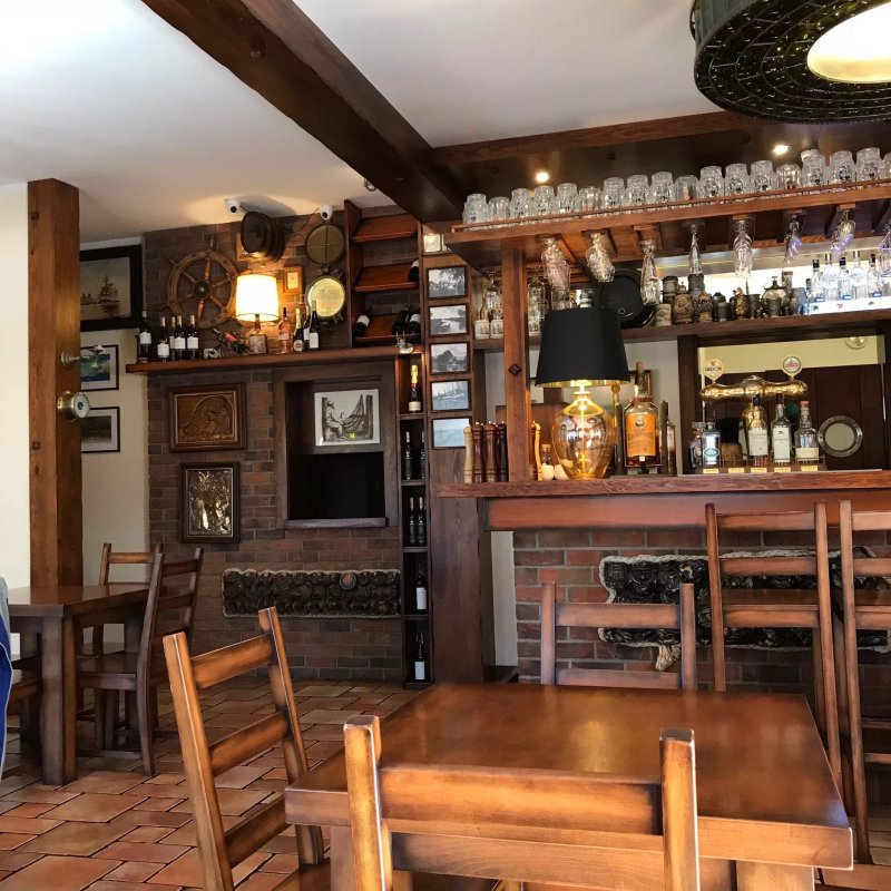 Koga Restauracja I Pokoje Goscinne Leba