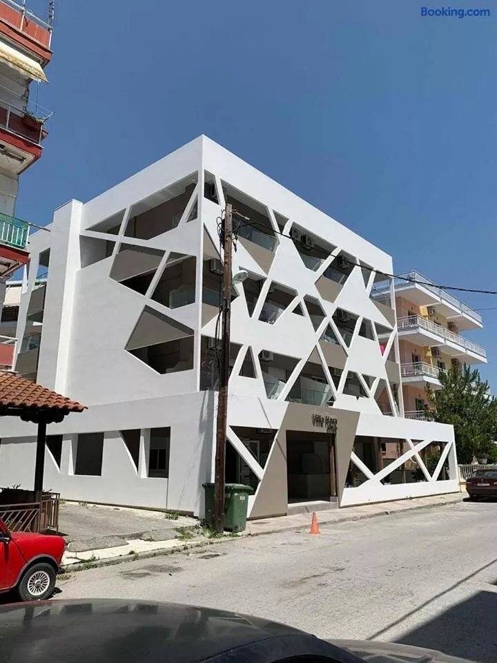 Hara Rooms